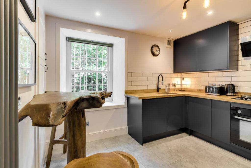 Lovely 2 Bedroom Garden Flat In Trendy West End Glasgow Exterior foto